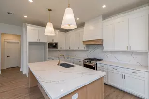 225 Coco Palms Ln, Lumberton, TX 77657 - Photo 6