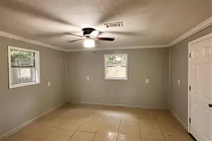 738 Beachcomber Ln, Houston, TX 77062 - Photo 16
