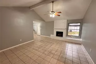 738 Beachcomber Ln, Houston, TX 77062 - Photo 4