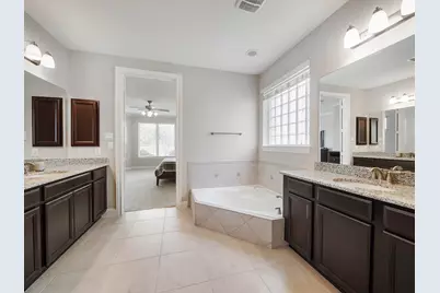 3703 Blushing Hollow Drive, Katy, TX 77494 - Photo 14