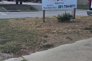 6203 Brittmoore Rd, Houston, TX 77041 - Photo 1