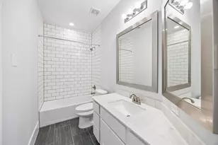 8558 Ridgepoint Dr, Houston, TX 77055 - Photo 32