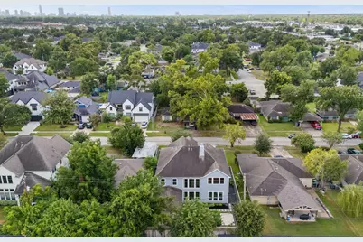 8558 Ridgepoint Drive, Houston, TX 77055 - Photo 40