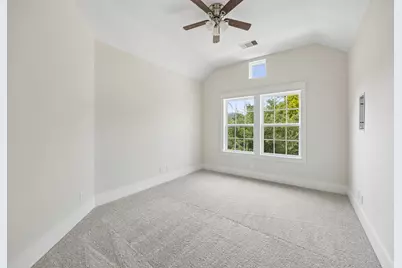 8558 Ridgepoint Drive, Houston, TX 77055 - Photo 36
