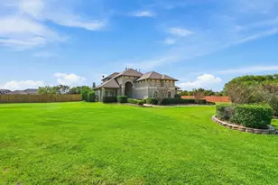 18807 Serene Water Ct, Montgomery, TX 77356 - Photo 2