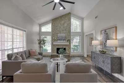 107 Shadylyn Drive, Conroe, TX 77304 - Photo 8