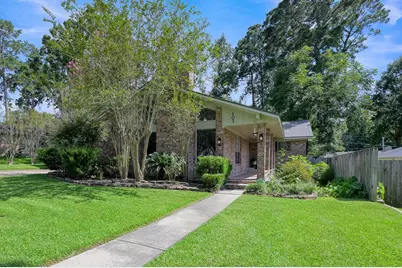 107 Shadylyn Drive, Conroe, TX 77304 - Photo 2