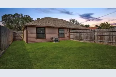 995 Junell Street, Houston, TX 77088 - Photo 6