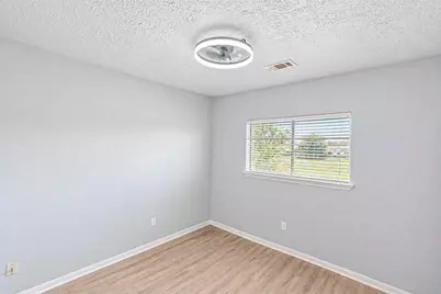 12027 Huntington Park Drive, Houston, TX 77099 - Photo 30