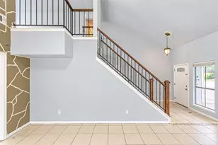 12027 Huntington Park Dr, Houston, TX 77099 - Photo 6