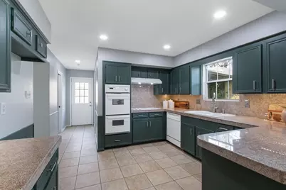 13710 Balmore Circle, Houston, TX 77069 - Photo 18