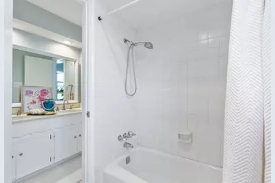 13710 Balmore Circle, Houston, TX 77069 - Photo 32