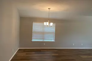 3010 Village Creek Dr, Katy, TX 77494 - Photo 8