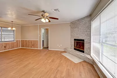 4739 Parkland Street Street, Pasadena, TX 77504 - Photo 8