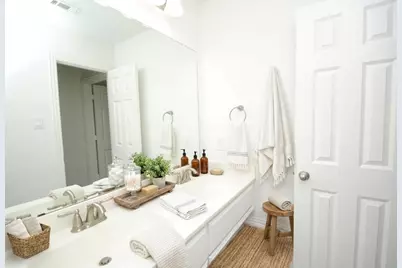 5210 Bartlett Vista Court, Fulshear, TX 77441 - Photo 18