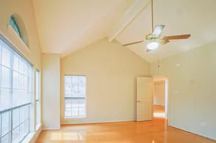 5602 Whisper Ridge Dr, Sugar Land, TX 77479 - Photo 18