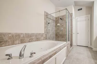 2710 Hullsmith Drive #401, Houston, TX 77063 - Photo 24