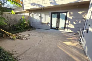 6430 Bankside Dr, Houston, TX 77096 - Photo 20