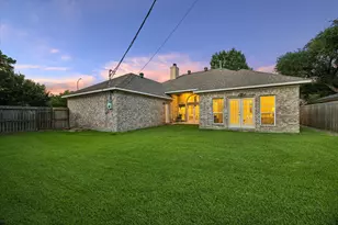 8802 Robindell Dr, Houston, TX 77074 - Photo 30