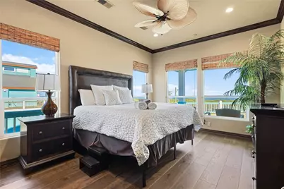 680 Villa Drive, Crystal Beach, TX 77650 - Photo 34