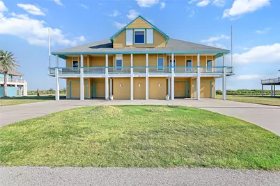 680 Villa Drive, Crystal Beach, TX 77650 - Photo 6
