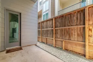 8907 Spring Knoll Forest Dr, Houston, TX 77080 - Photo 22