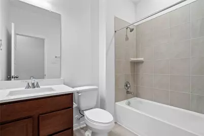 1613 Vista Luna Drive, Texas City, TX 77591 - Photo 6