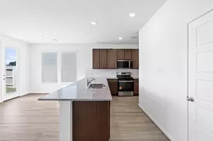 1613 Vista Luna Dr, Texas City, TX 77591 - Photo 8