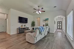 233 N Carson Cub Ct, Montgomery, TX 77316 - Photo 8