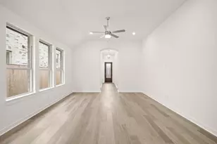 26120 North Skylight Brook Circle, Montgomery, TX 77316 - Photo 10