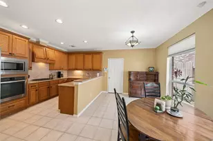 5232 Eigel St, Houston, TX 77007 - Photo 12