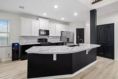 202 San Marcos Drive, Baytown, TX 77523 - Photo 10