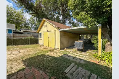 8321 Leander Street, Houston, TX 77012 - Photo 20