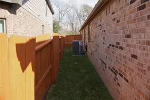 2823 Monarch Xing, Missouri City, TX 77459 - Photo 32