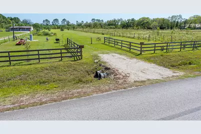 164 County Road 676, Dayton, TX 77535 - Photo 1
