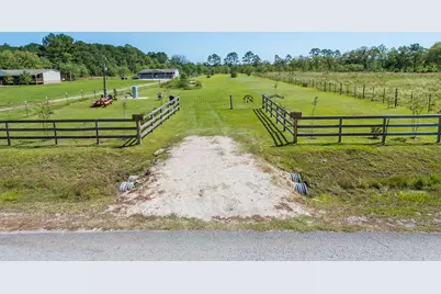 164 County Road 676, Dayton, TX 77535 - Photo 4