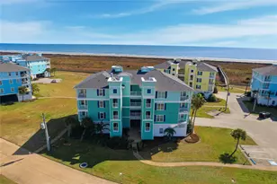 26441 Cat Tail Dr, Galveston, TX 77554 - Photo 2