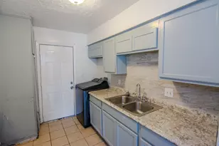 7891 Gallahad St, Houston, TX 77078 - Photo 4