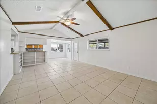 631 Lexington Square, Humble, TX 77338 - Photo 2