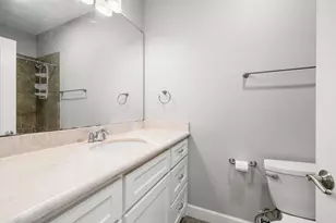 1112 Andrews St, Houston, TX 77019 - Photo 8