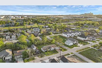 7954 Booker St, Houston, TX 77028 - Photo 10