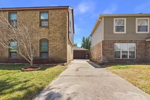 7903 Secretariat Ln, Houston, TX 77071 - Photo 32