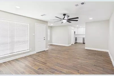 7903 Secretariat Lane, Houston, TX 77071 - Photo 10