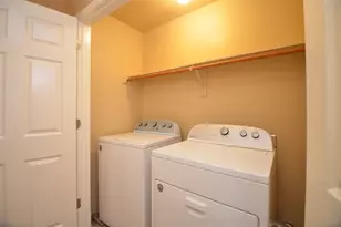 2911 Meadowglen Cove, Houston, TX 77082 - Photo 32