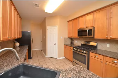 2911 Meadowglen Cove, Houston, TX 77082 - Photo 12