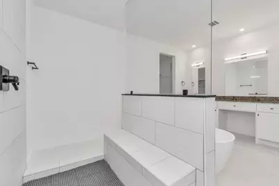 5616 Savyon Drive, Houston, TX 77091 - Photo 10