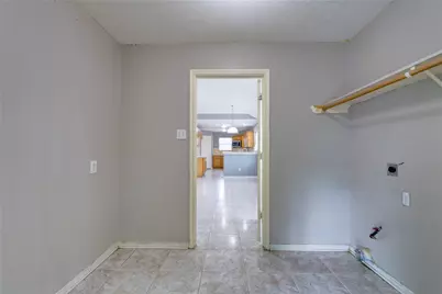 9907 Golden Glen Drive, Houston, TX 77099 - Photo 14