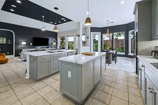 11411 Gallant Ridge Ln, Houston, TX 77082 - Photo 10