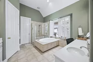 11411 Gallant Ridge Ln, Houston, TX 77082 - Photo 18