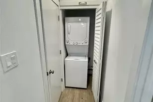 412 Pacific St, Houston, TX 77006 - Photo 6